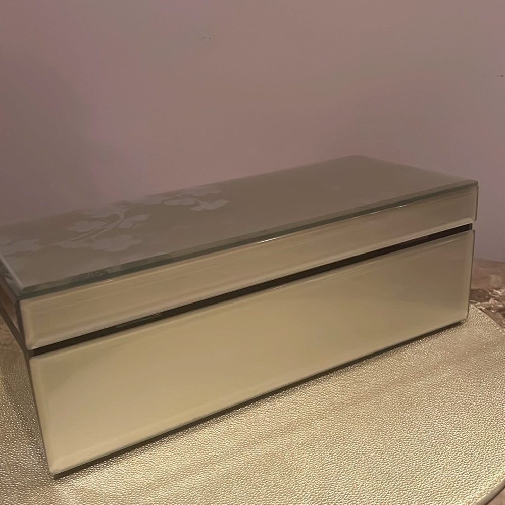 Jewelry/Trinket/Storage Box - Picture 7 of 13